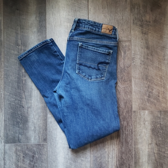 American Eagle Outfitters Denim - American eagle outfitters womans jeans size 10 skinny stretch
